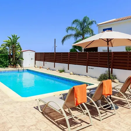 Sea View Villa *